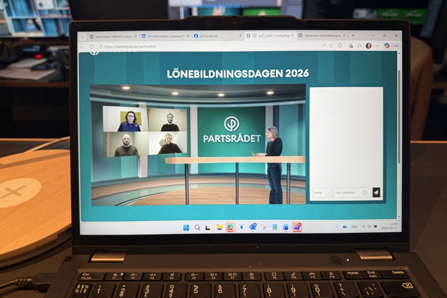 Åsa Pyka samtalar med Försäkringskassans representanter