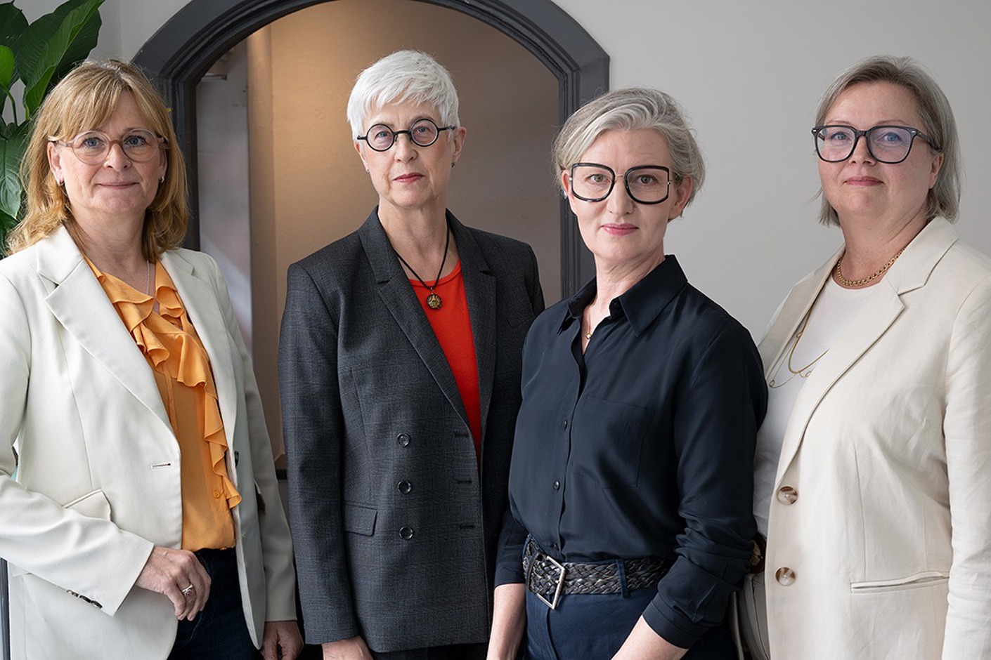 Från vänster: Anna Falck, förhandlingschef Arbetsgivarverket, Anna Steen, ordförande Saco-S, Åsa Erba Stenhammar, förhandlingsledare för OFR/ S, P, O och Helen Thornberg, avtalsansvarig SEKO 