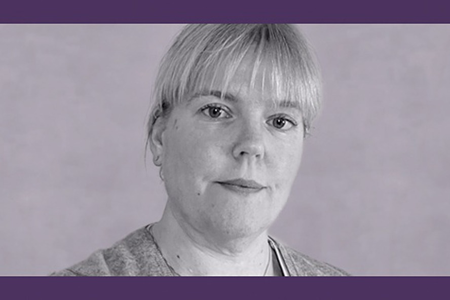 Maria Karlsson är senior förrättningslantmätare och representant för Saco-S på Lantmäteriet.