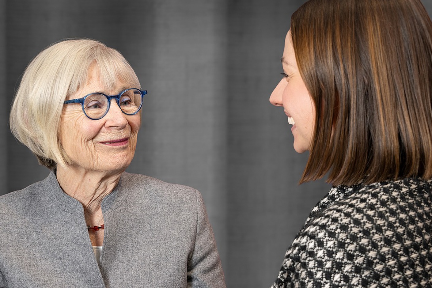 I bilden Lena Svenaeus med Olivia Marrero Engström